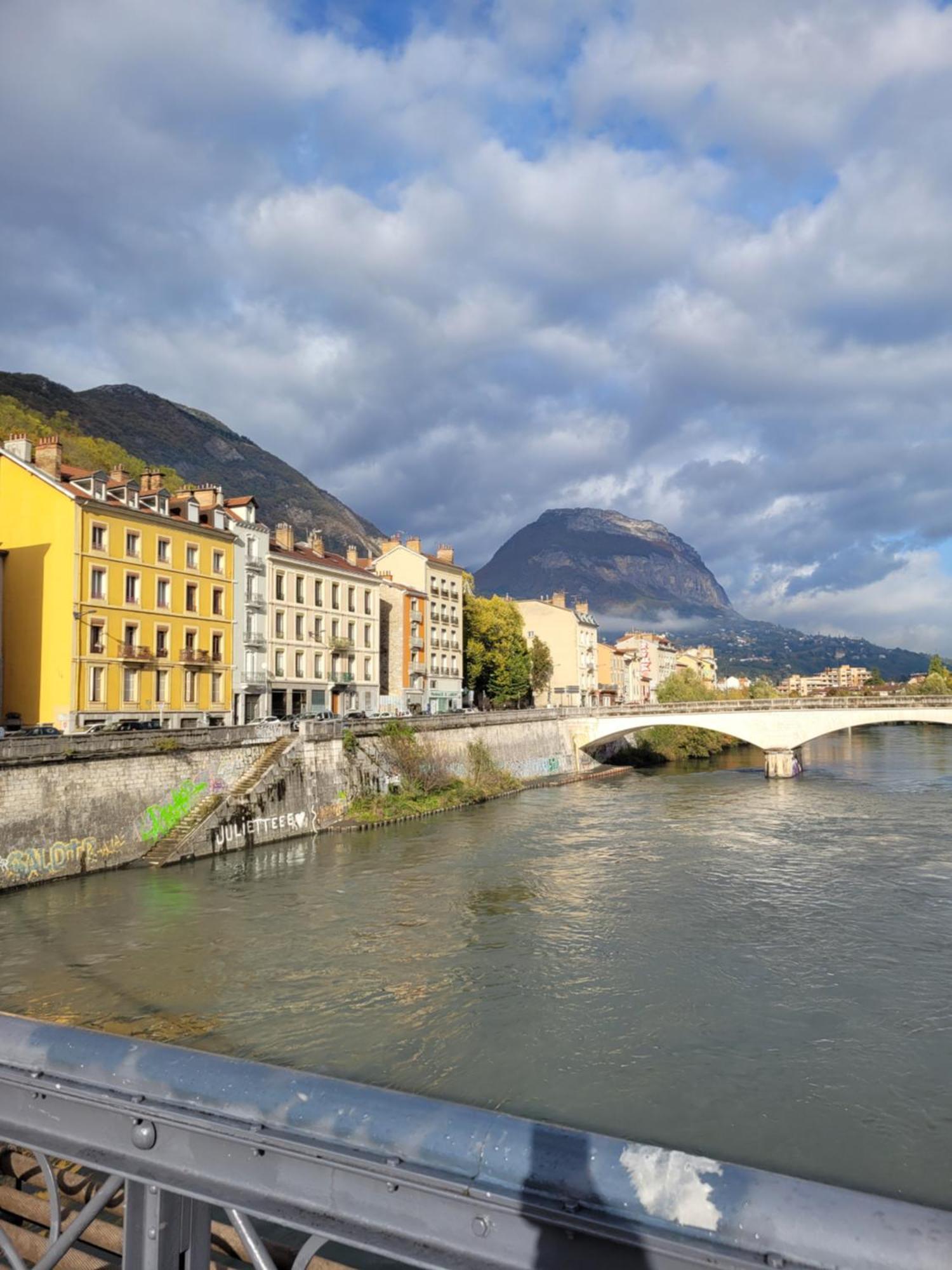 L'Harmonieux Centre Historique Grenoble Apartment Екстериор снимка
